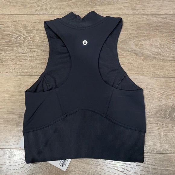 NWT Lululemon Train Free Crop Tank - Graphite Grey - Size 2 - Picture 7 of 10